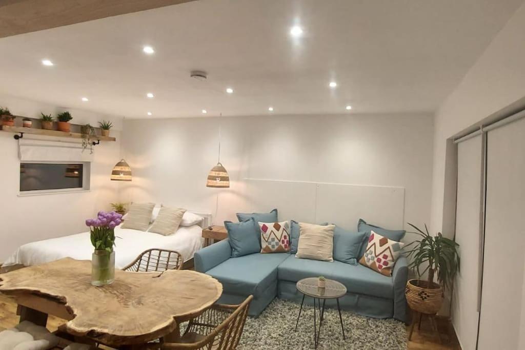 Apartamento Sunnyside At Scurlage Farm Swansea Exterior foto